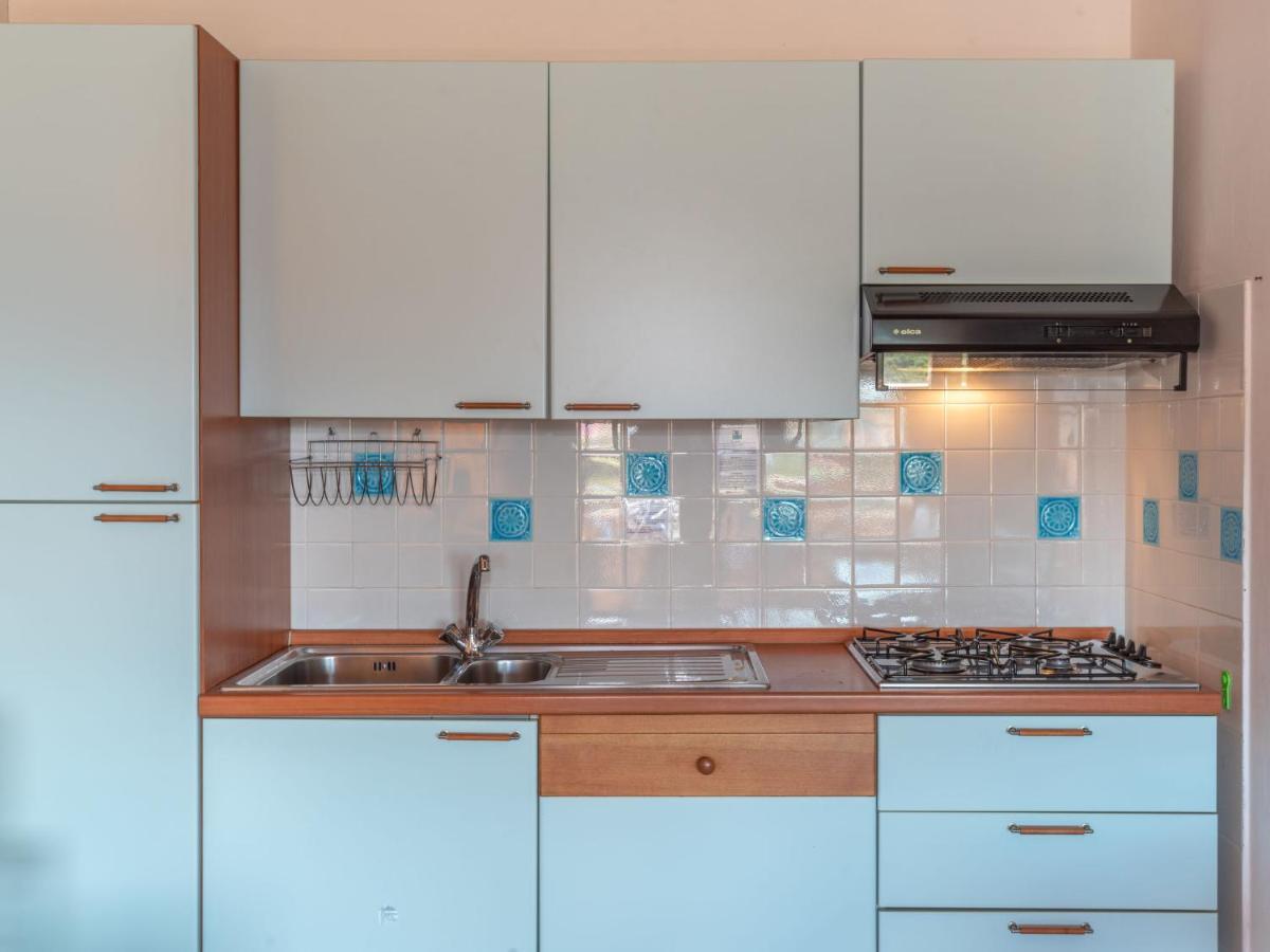 Apartment Giuly By Interhome Гольфо-Аранчи Экстерьер фото